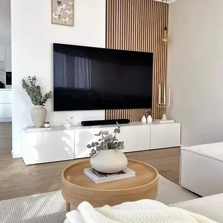 Appartement Hanza Tower Sky 23 Pool & Jacussi *